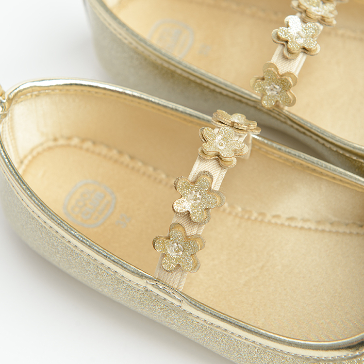 Gold ballerina flats