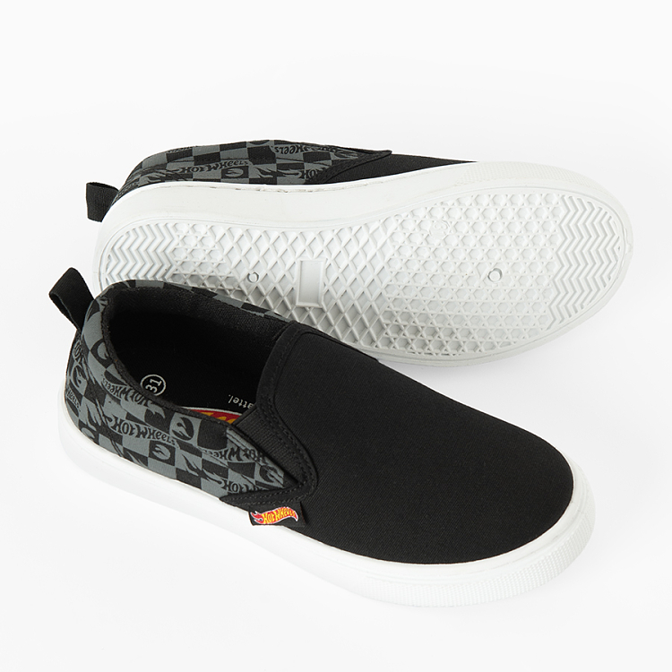 Black canvas slip on shoes