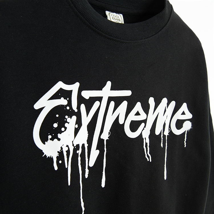 Black sweatshirt with EXTREME print