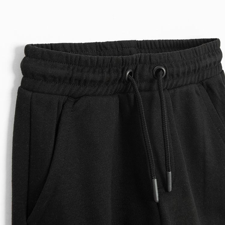 JOGGING PANTS