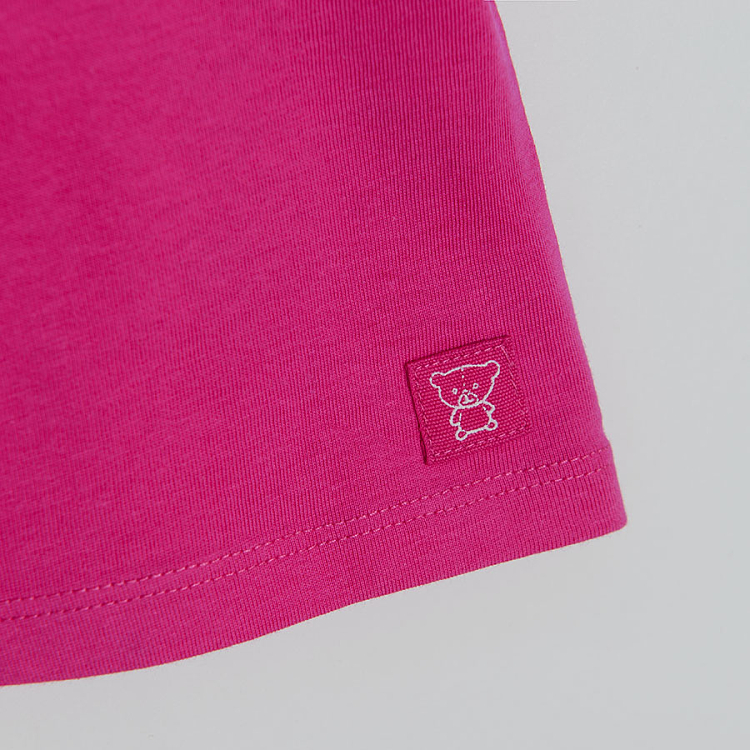 Fuchsia short sleeve T-shirt with poppers on the shoulder