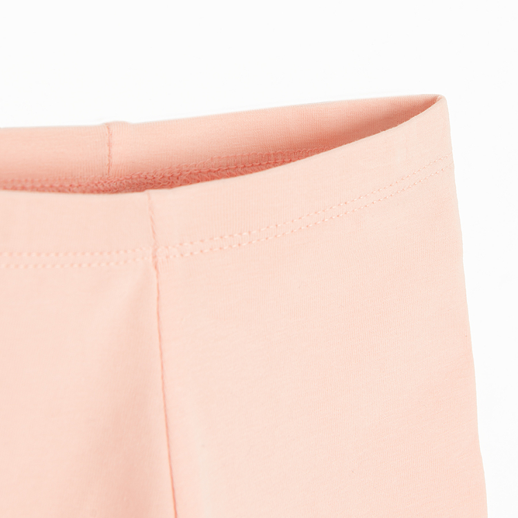 Light pink shorts leggings