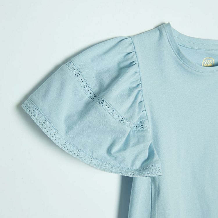 Blue short sleeve T-shirt with ruffles on the sleeves