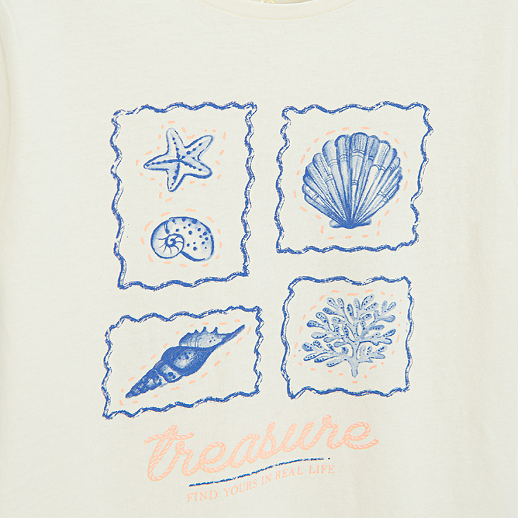 White T-shirt with Treasure print