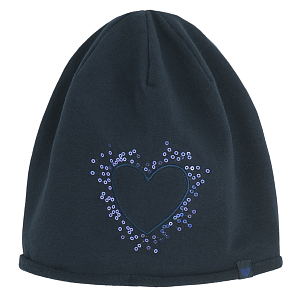 Black beanie with heart print