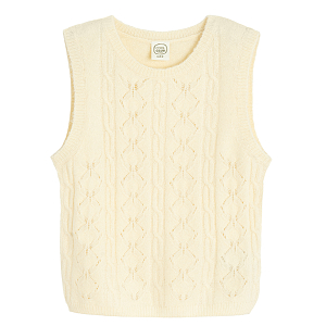 White knit vest