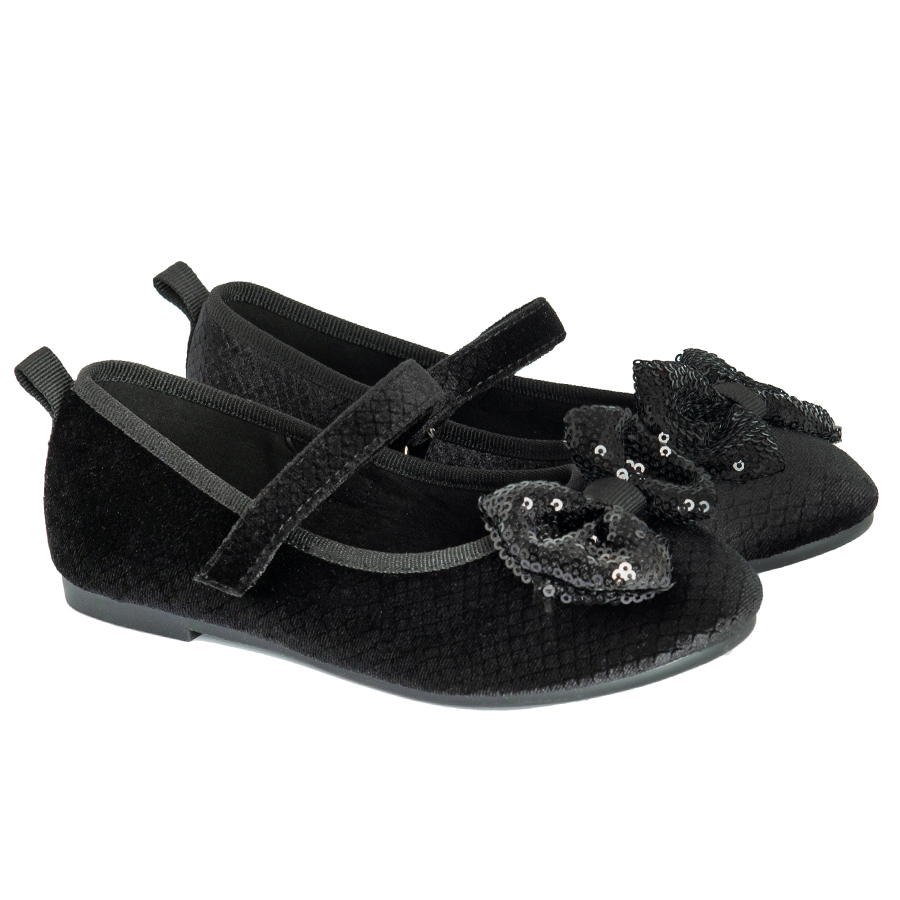 Black velvet ballerinas with bow