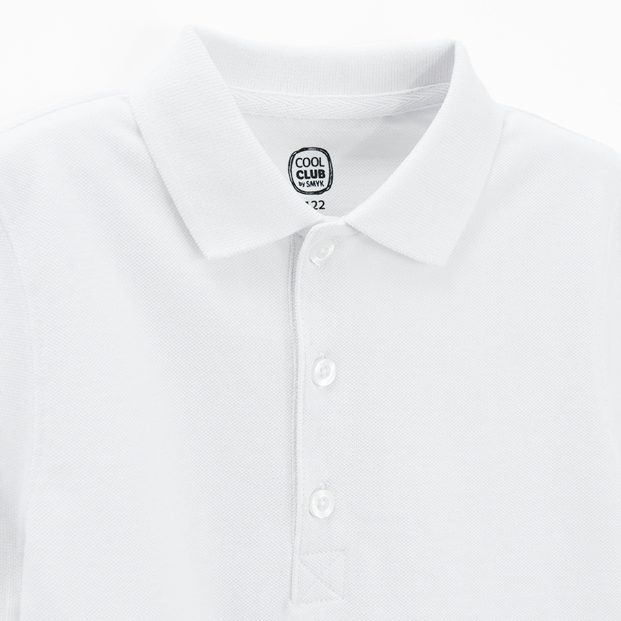 White polo short sleeve T-shirt