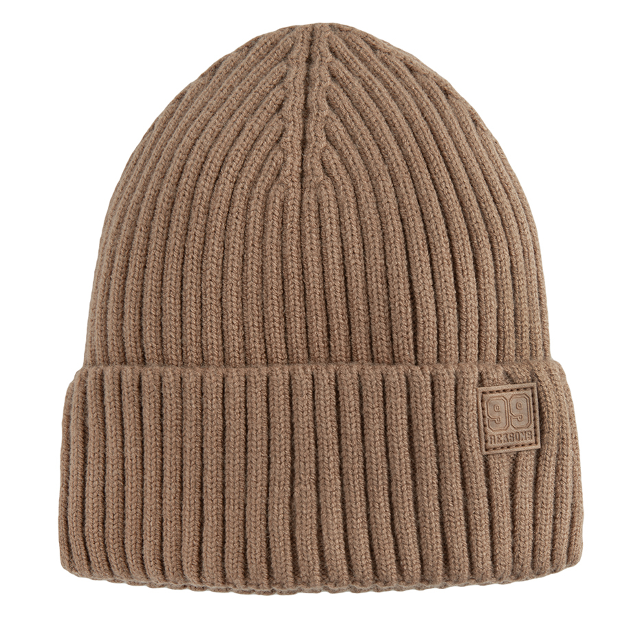 Brwon beanie hat