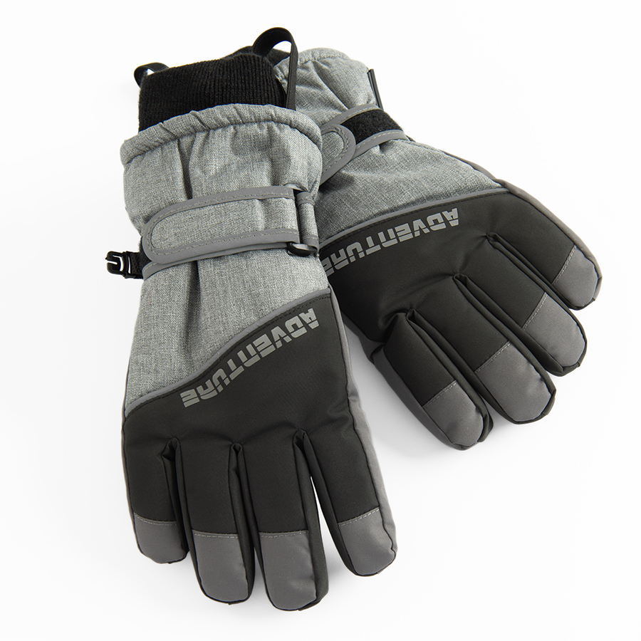 Grey ski gloves