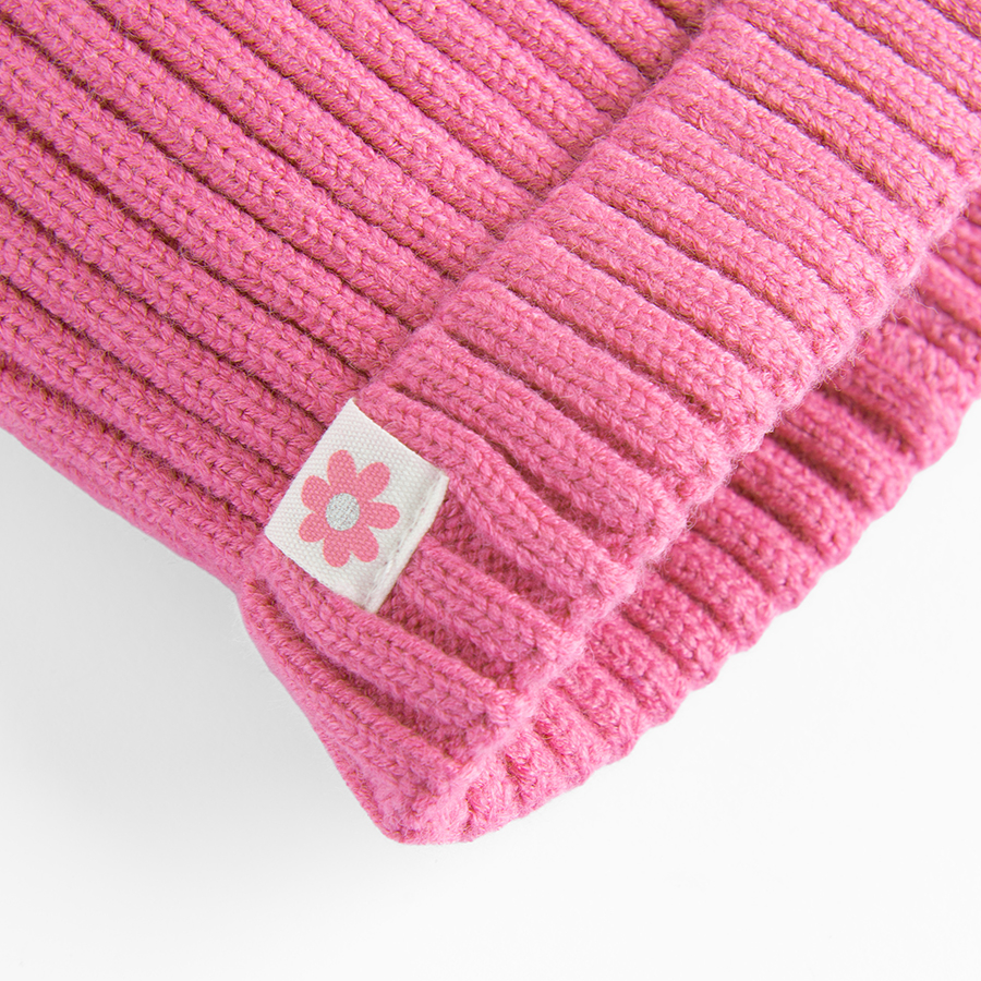 Fucshia beanie with ears