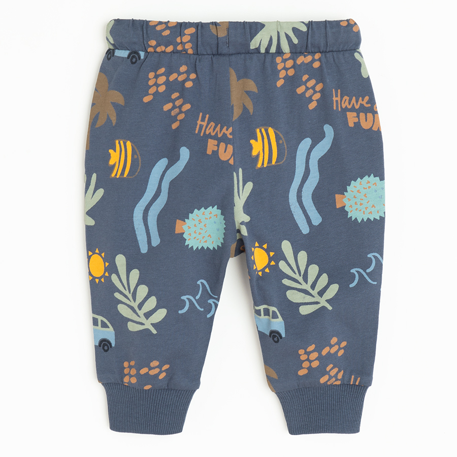 Blue jogging apnts with summer travel prints