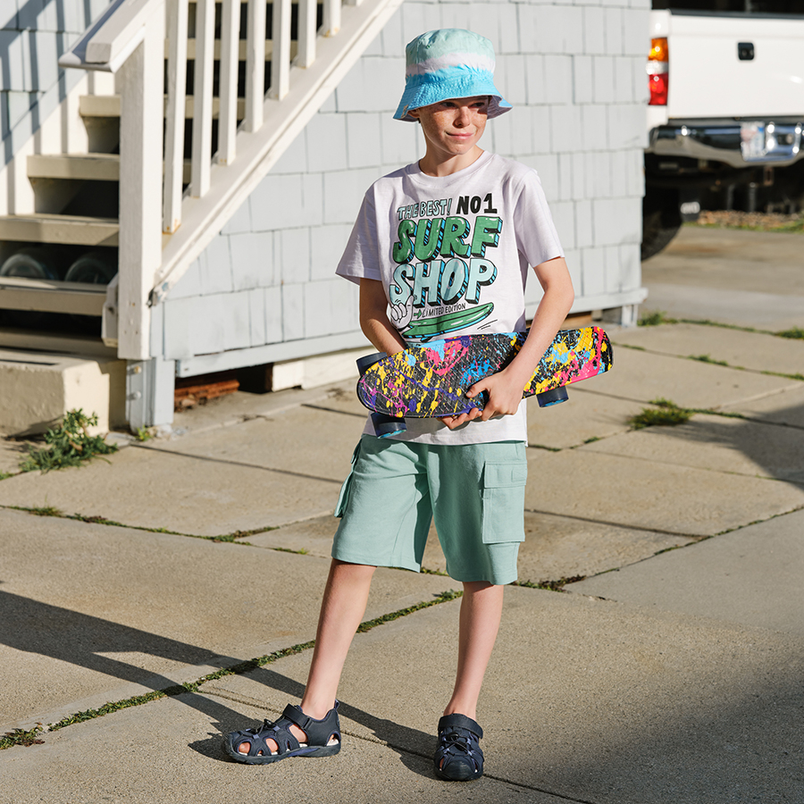 Green shorts with cord