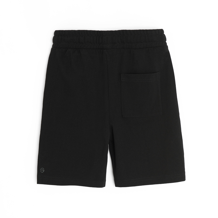 Black shorts with zip pockets