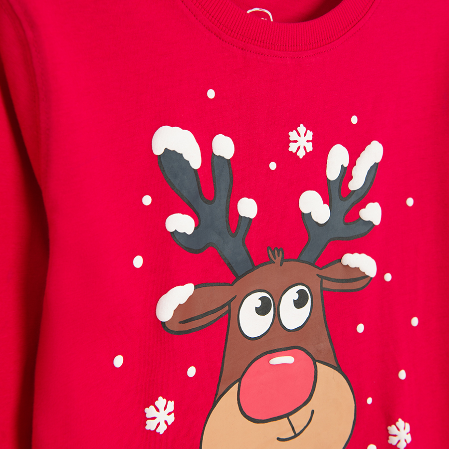 Red blouse with raindeer print