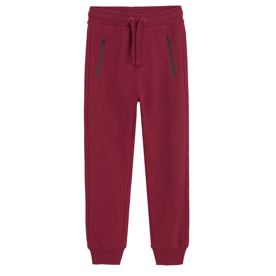 Red sweatpants with cord