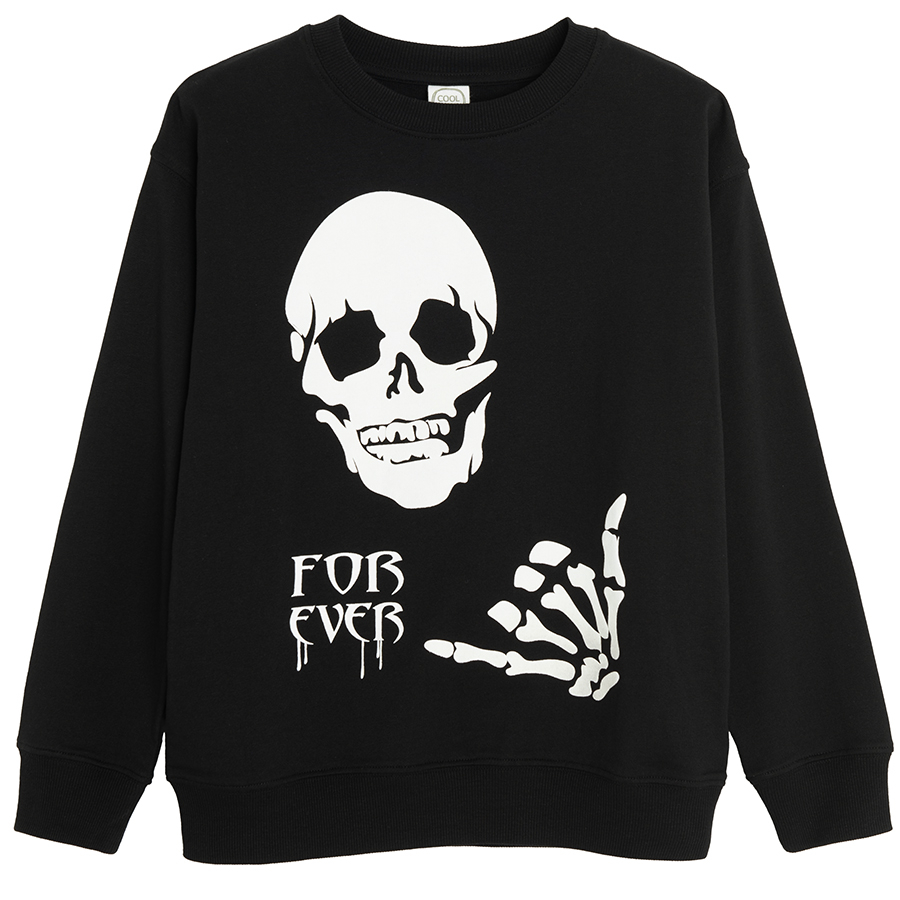 Black Halloween sweatshirt with skeleton print