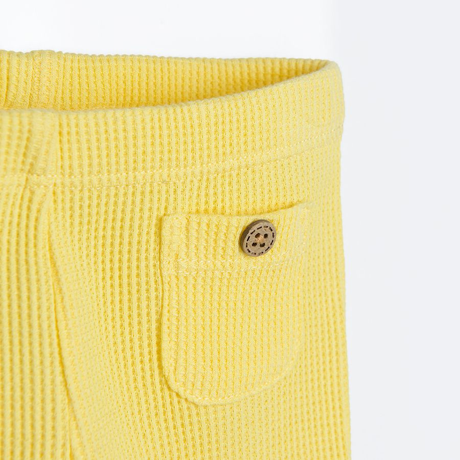 Yellow jeggings