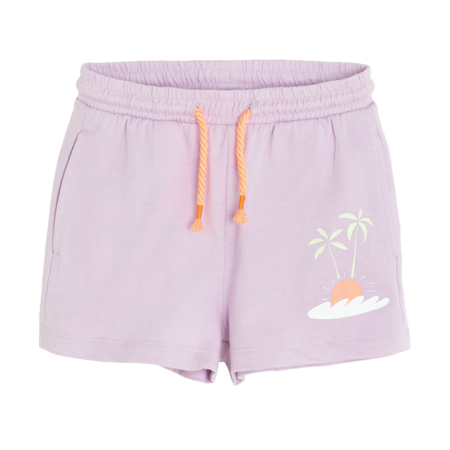 Light violet shorts with elastic waist