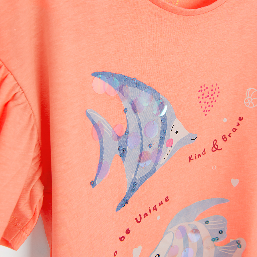 Peach T-shirt with fish print