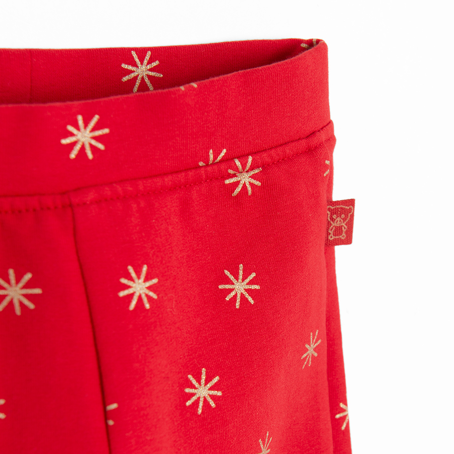 Red jeggings with stars print