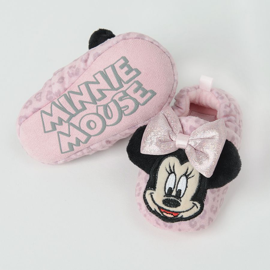 Παντοφλάκια ροζ με στάμπα MINNIE MOUSE